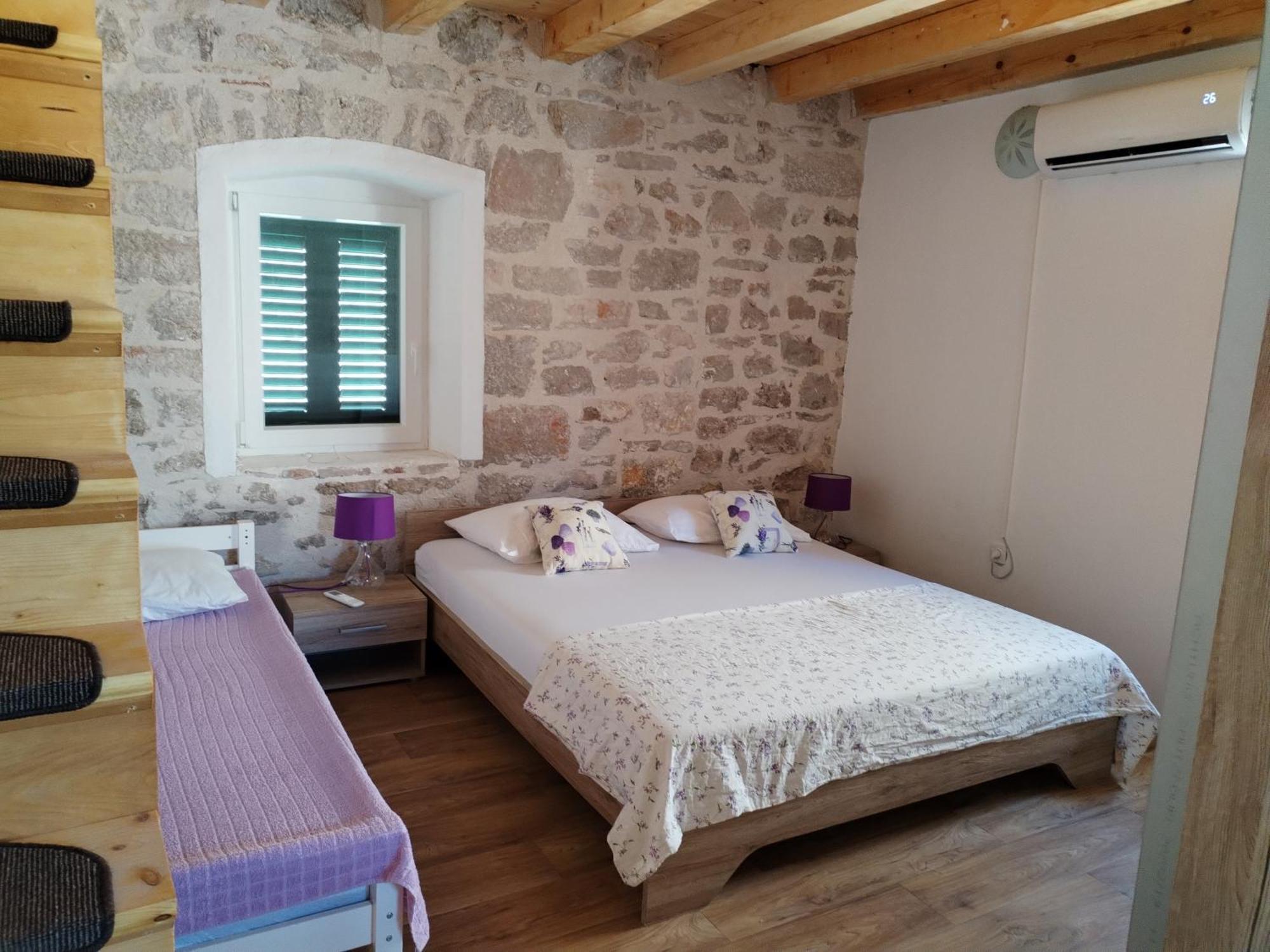 Apartamento Ema Prvic Sepurine Exterior foto